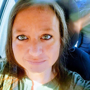 Meet your Posher, Angela k